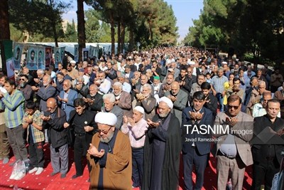 نماز جمعه در دانشگاه دامغان