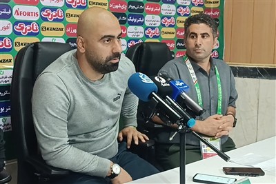 مازیار زارع از سرمربیگری ملوان استعفا کرد