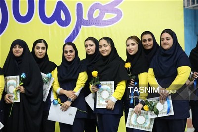 جشنواره مینی والیبال دختران برگزار شد