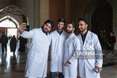 آیین روپوش سفید و سوگند پزشکی دانش‌آموختگان دانشگاه علوم پزشکی شیراز در مشهد