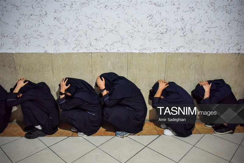 مانور پناه گیری در مدرسه در شرایط بحران نظامی-شیراز