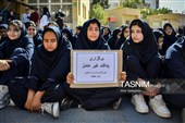 مانور پناه گرفتن در شرایط بحران نظامی در مدرسه -شیراز