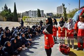 مانور پناه گرفتن در شرایط بحران نظامی در مدرسه -شیراز